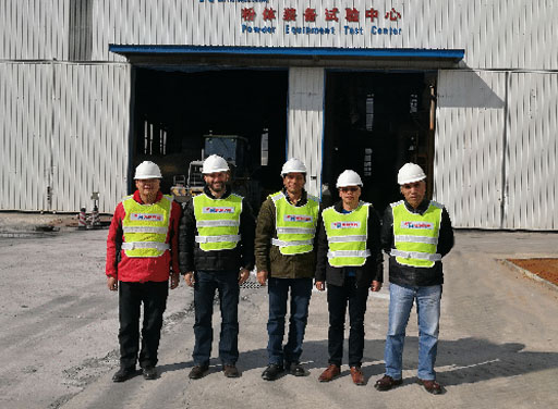 桂林鴻程環(huán)保磨粉機(jī)售后服務(wù)