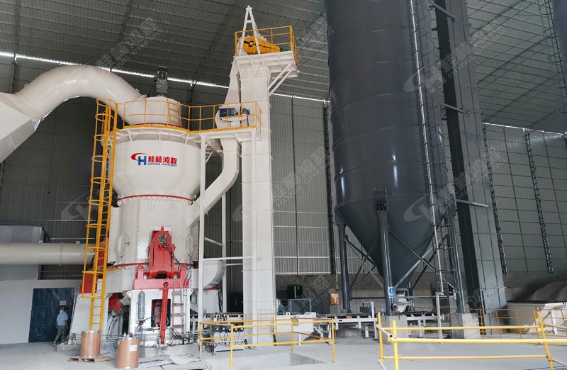 鐵礦球團膨潤土,磨膨潤土用什么設備 鐵礦球團膨潤土,磨膨潤土用什么設備