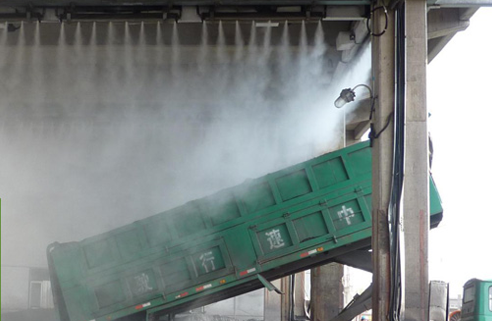 生產熟石灰粉所需要設備

包括哪些 水霧除塵裝置