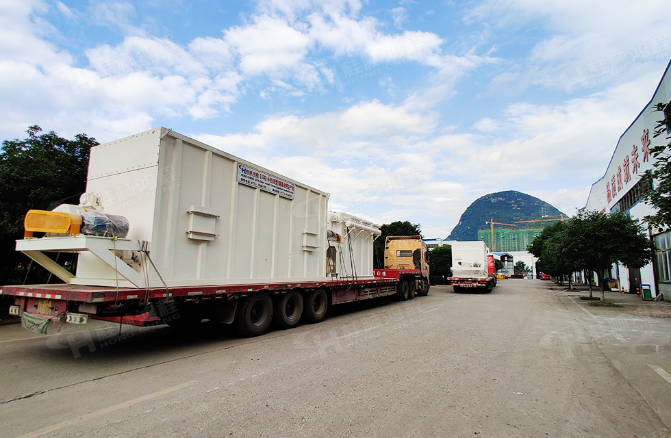 【發(fā)貨】海內(nèi)外訂單火爆,大批鴻程設(shè)備奔赴全球! 【發(fā)貨】海內(nèi)外訂單火爆,大批鴻程設(shè)備奔赴全球!